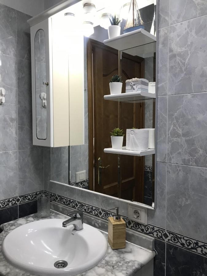 Céntrica y acogedora habitación Los Llanos De Aridane Exterior foto